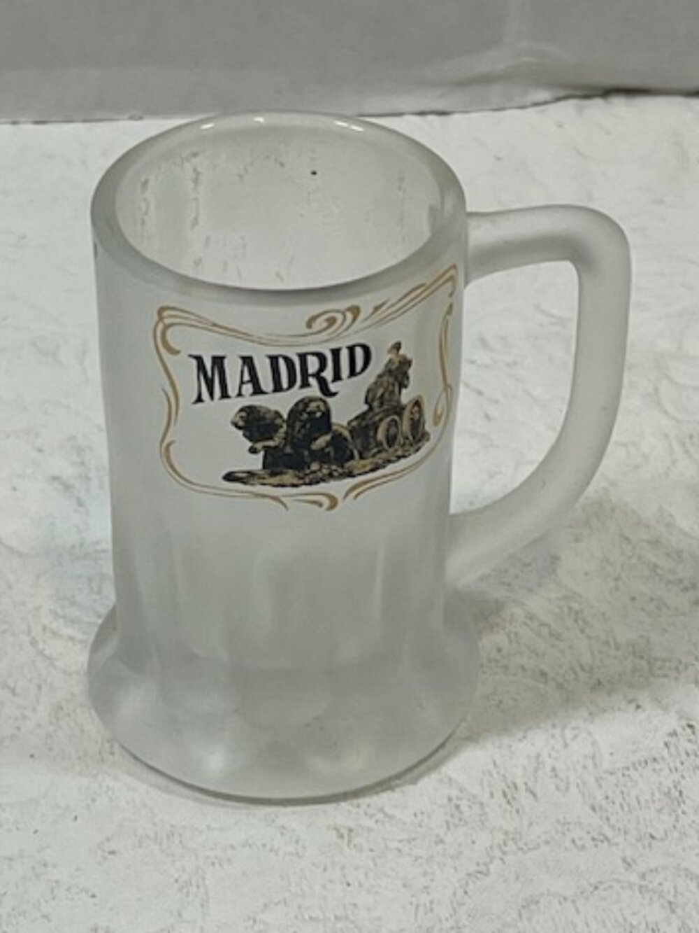 VTG Mini-mug Frosted Shot Glass Madrid Spain Souvenir Lion Chariot 2.5"Tall
